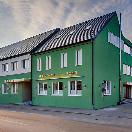 Hotel Zur Post Illmitz Buitenkant foto