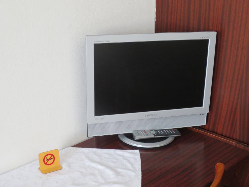Hotel Zur Post Illmitz Kamer foto